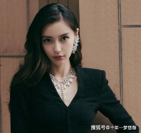 因意外成名的网红,揭秘因意外成名的网红传奇